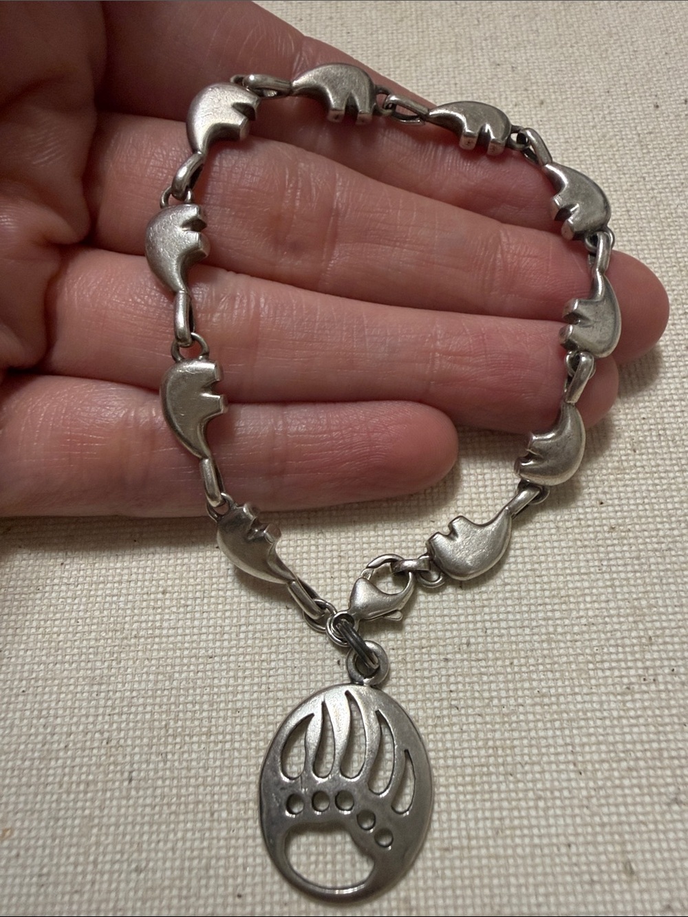 Sterling Silver 925 Navajo Native Bear Paw Pendant bracelet 7’ in